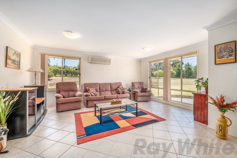 Photo - 3 Eskdale Park Drive, Seaham NSW 2324 - Image 3