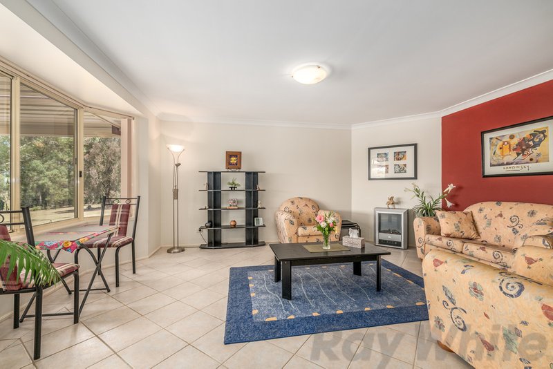 Photo - 3 Eskdale Park Drive, Seaham NSW 2324 - Image 5