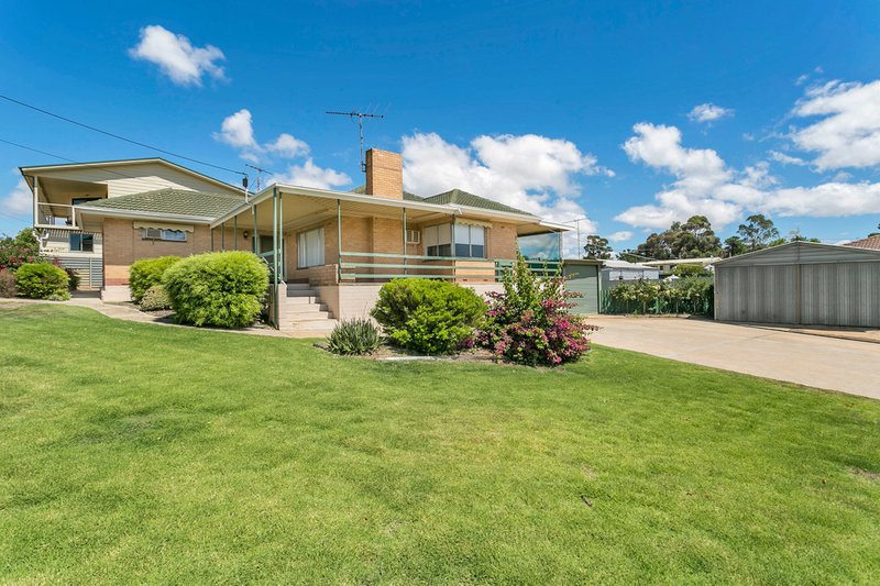 3 Esplanade , Mannum SA 5238