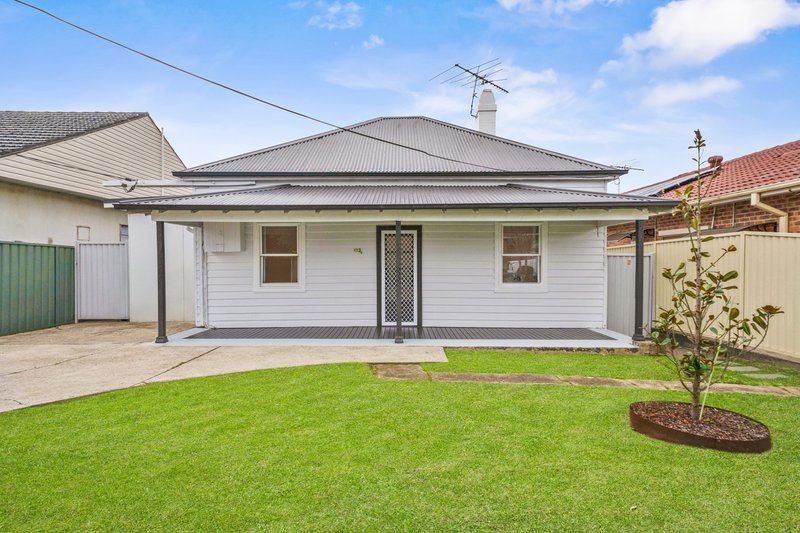 Photo - 3 Essex Street, Blacktown NSW 2148 - Image 1