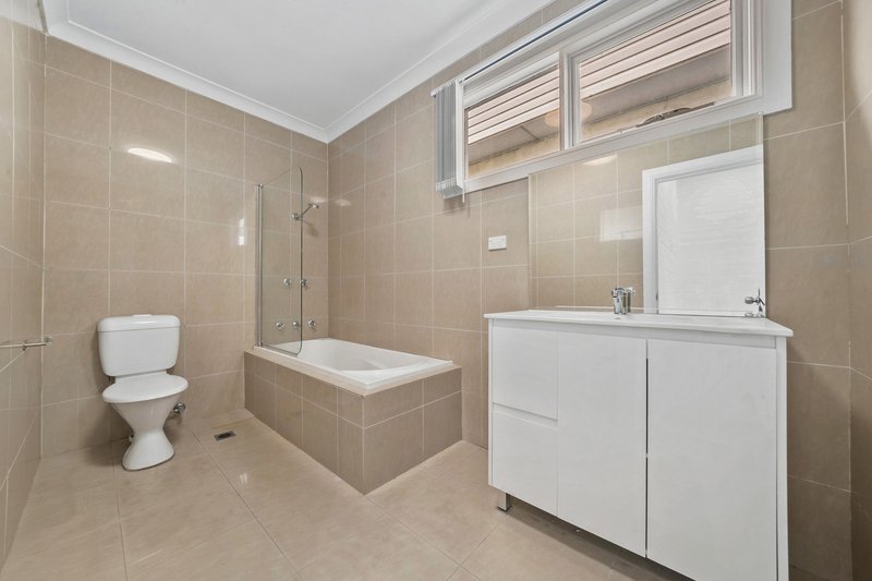 Photo - 3 Essex Street, Blacktown NSW 2148 - Image 4