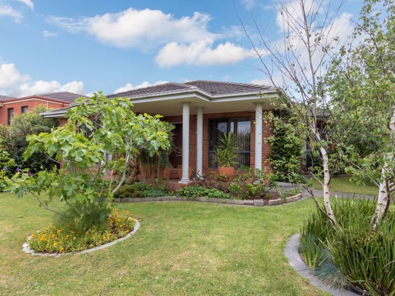 Photo - 3 Eureka Crescent, Narre Warren South VIC 3805 - Image 16