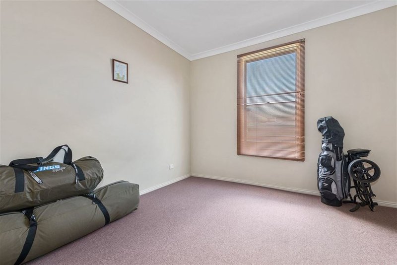 Photo - 3 Evans Street, Rosebery TAS 7470 - Image 6