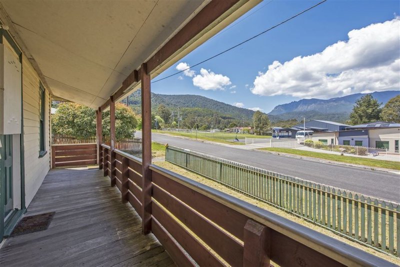 Photo - 3 Evans Street, Rosebery TAS 7470 - Image 9