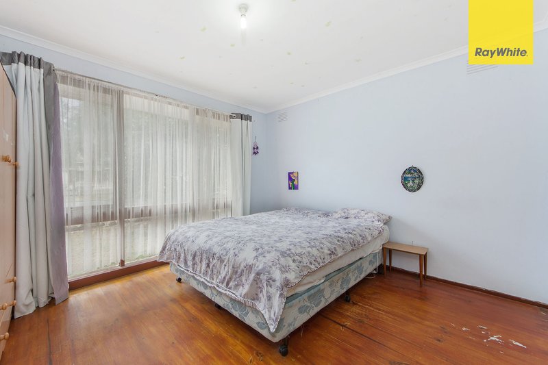 Photo - 3 Evergreen Avenue, Albanvale VIC 3021 - Image 4