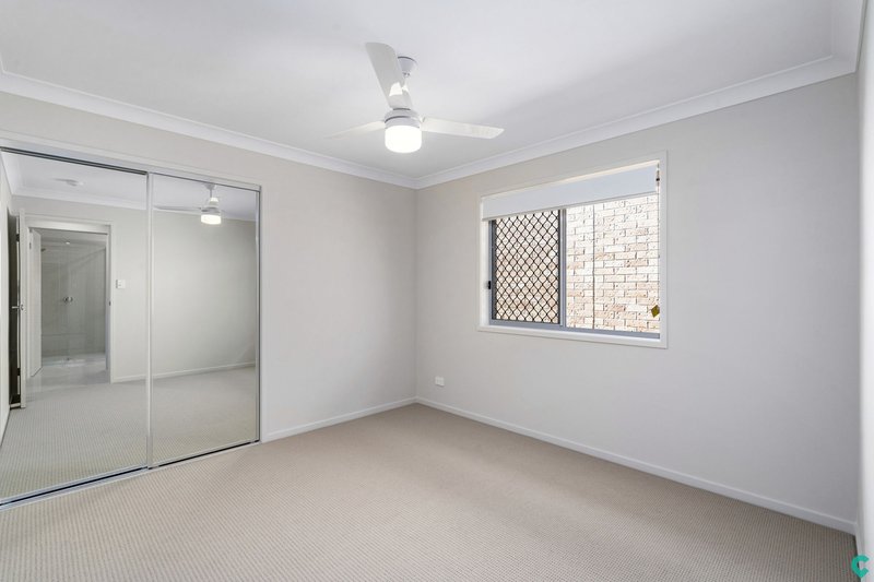 Photo - 3 Fairbourne Terrace, Pimpama QLD 4209 - Image 6