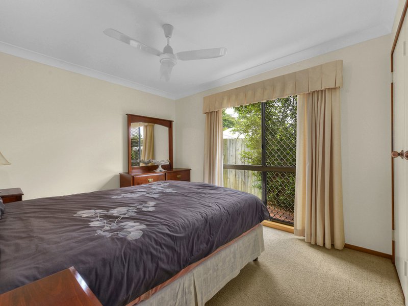 Photo - 3 Fairhaven Street, Bridgeman Downs QLD 4035 - Image 10