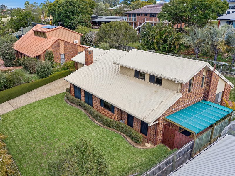 Photo - 3 Fairhaven Street, Bridgeman Downs QLD 4035 - Image 18