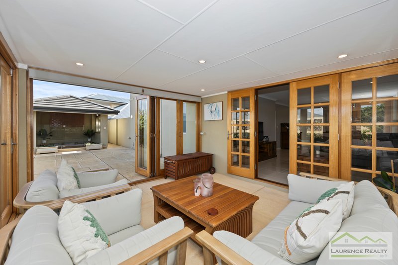 Photo - 3 Fairport Vista, Mindarie WA 6030 - Image 9