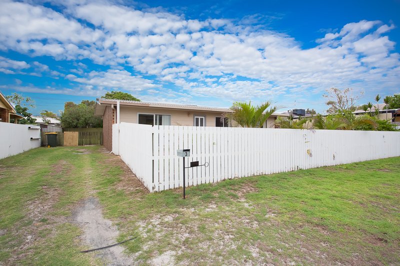 Photo - 3 Fairweather Street, Woorim QLD 4507 - Image 2