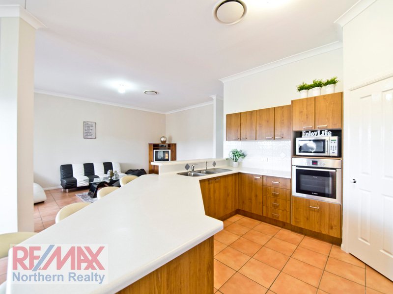 Photo - 3 Fairy Place, Eatons Hill QLD 4037 - Image 7