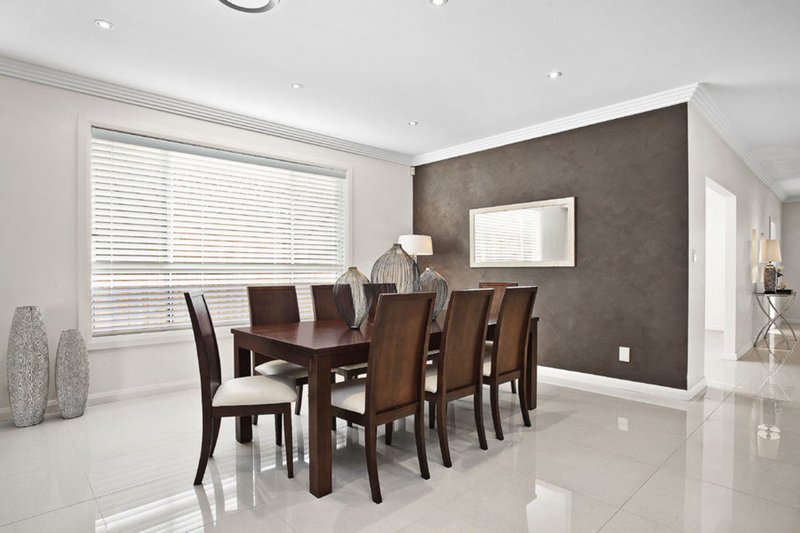 Photo - 3 Falkirk Court, Kellyville NSW 2155 - Image 3