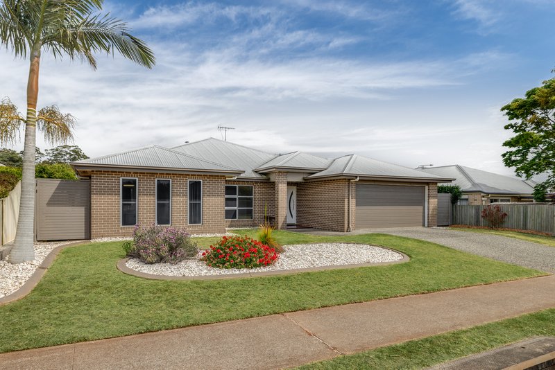 Photo - 3 Fallon Drive, Middle Ridge QLD 4350 - Image 1