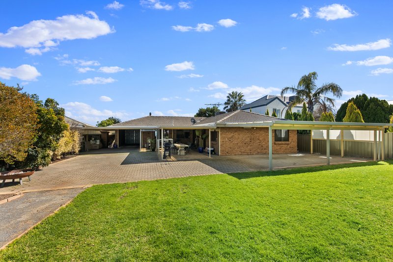 Photo - 3 Farming Crescent, Hallett Cove SA 5158 - Image 14