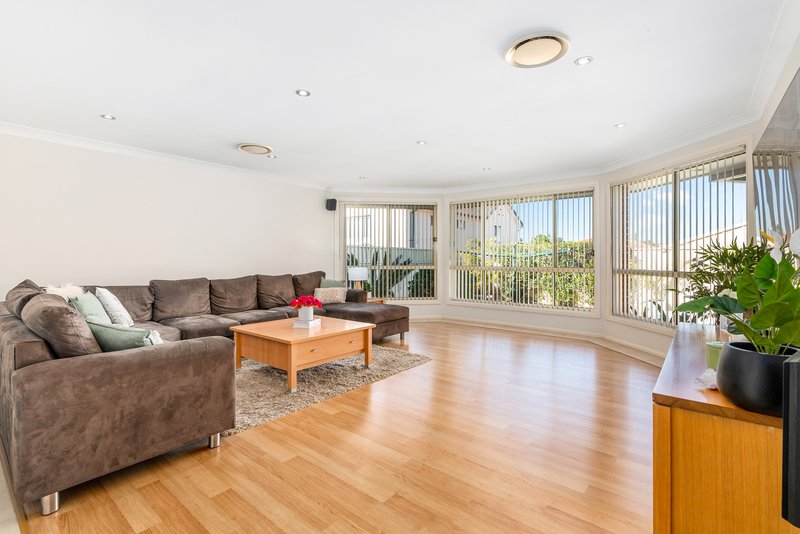 Photo - 3 Farrell Place, Fairfield West NSW 2165 - Image 7