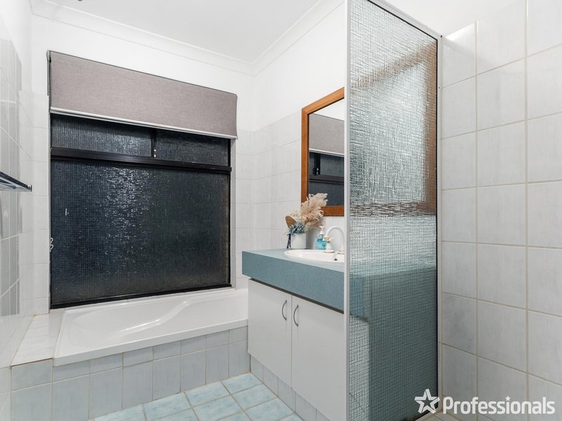 Photo - 3 Fawkes Way, Baldivis WA 6171 - Image 16