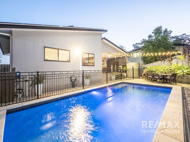 Photo - 3 Fee Place, Eatons Hill QLD 4037 - Image 2