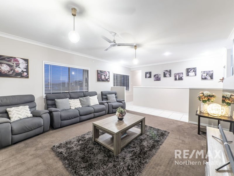 Photo - 3 Fee Place, Eatons Hill QLD 4037 - Image 11