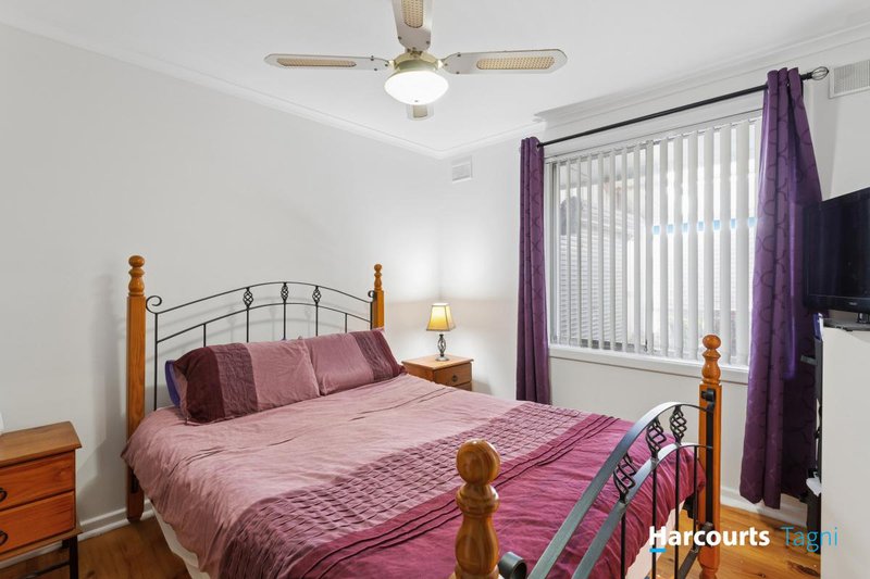 Photo - 3 Felix Crescent, Morphett Vale SA 5162 - Image 9
