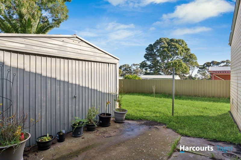 Photo - 3 Felix Crescent, Morphett Vale SA 5162 - Image 17