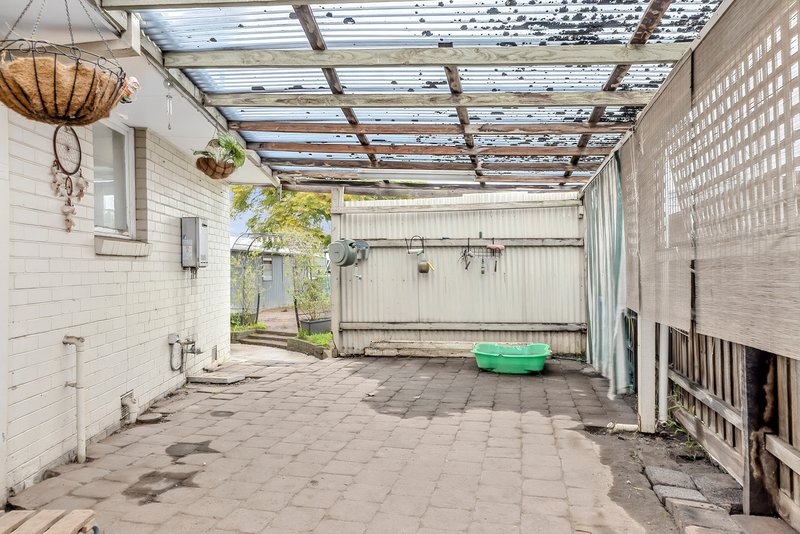 Photo - 3 Felton Avenue, Sunbury VIC 3429 - Image 13