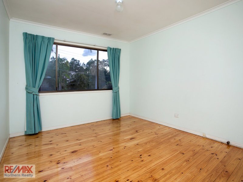 Photo - 3 Fiesta Court, Everton Hills QLD 4053 - Image 9