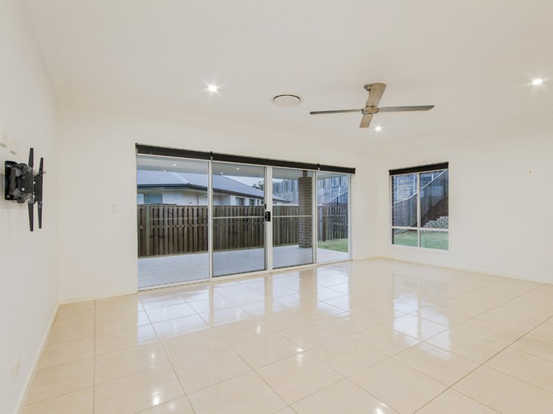 Photo - 3 Fig Court, Maudsland QLD 4210 - Image 5