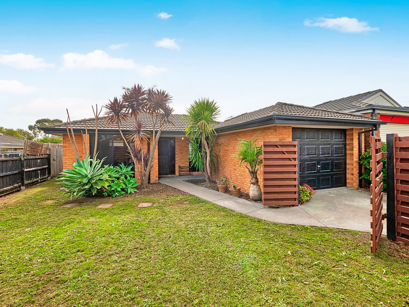 3 Fishburn Place, Cranbourne West VIC 3977