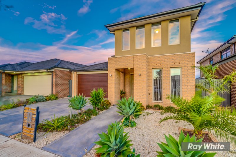 Photo - 3 Fleur Way, Truganina VIC 3029 - Image 4