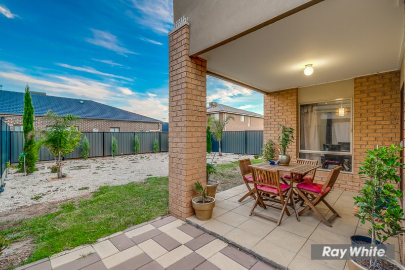 Photo - 3 Fleur Way, Truganina VIC 3029 - Image 19