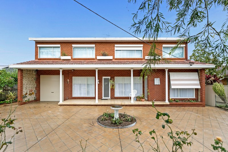 3 Flinders Road, Georges Hall NSW 2198