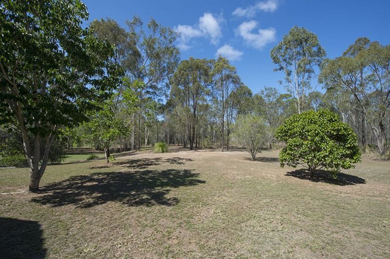 Photo - 3 Flora Drive, Beecher QLD 4680 - Image 19