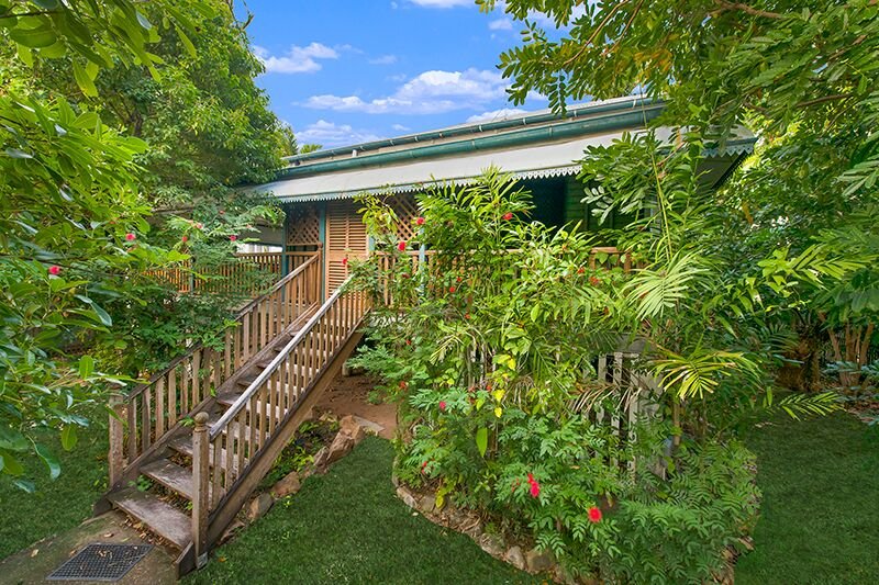 3 Flowers Street, Railway Estate QLD 4810