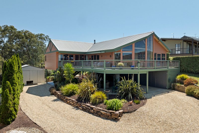 3 Fossickers Trail, Goughs Bay VIC 3723