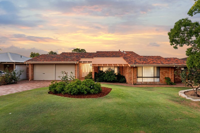 Photo - 3 Foston Drive, Duncraig WA 6023 - Image 1