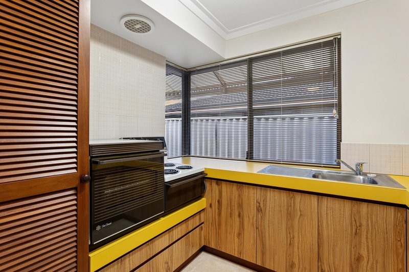 Photo - 3 Foston Drive, Duncraig WA 6023 - Image 25