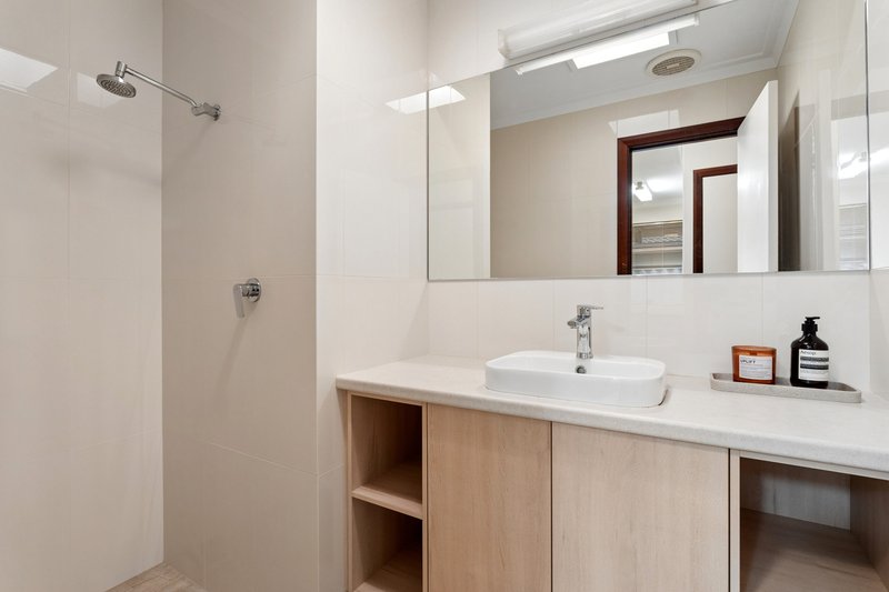 Photo - 3 Foston Drive, Duncraig WA 6023 - Image 30