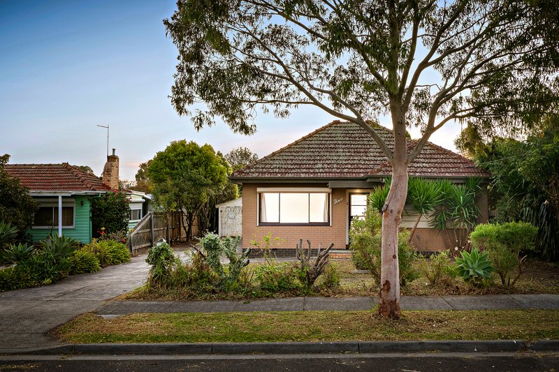 Photo - 3 Frederick Street, Fawkner VIC 3060 - Image 3