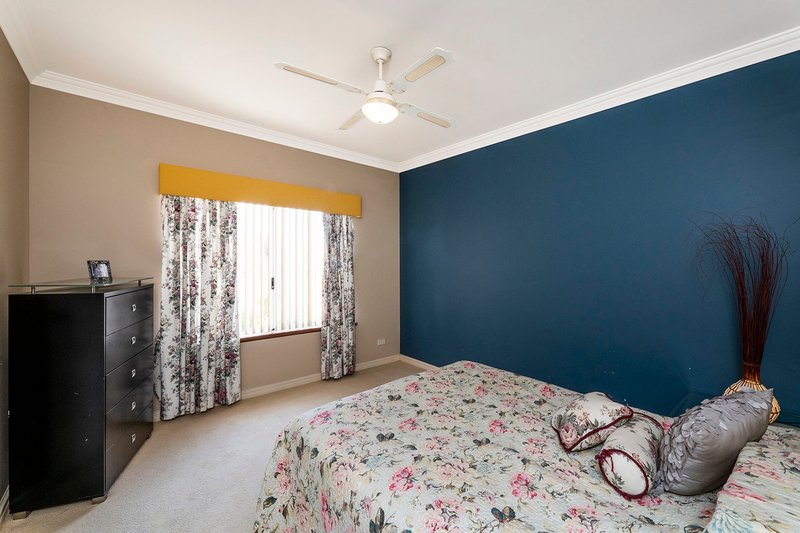 Photo - 3 Frederick Way, Wannanup WA 6210 - Image 7