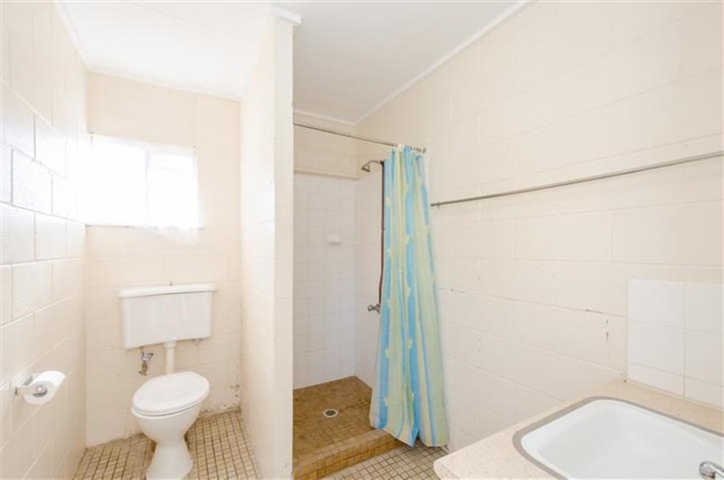 Photo - 3 Gannet Street, New Auckland QLD 4680 - Image 5