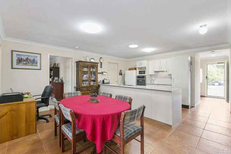 Photo - 3 Gannon Avenue, Manly QLD 4179 - Image 9