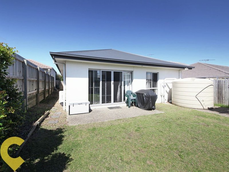 Photo - 3 Ganton Street, North Lakes QLD 4509 - Image 12