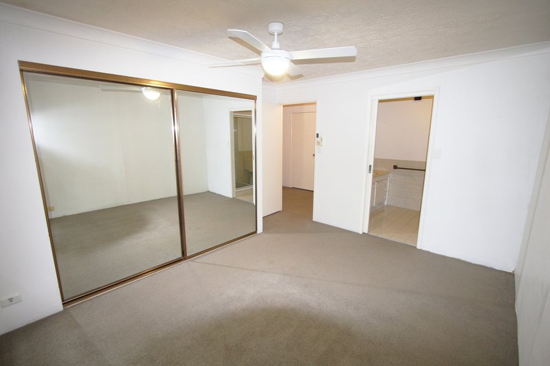 Photo - 3 Garden Street, Southport QLD 4215 - Image 12