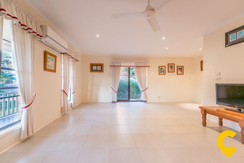 Photo - 3 Garfield Terrace, Everton Hills QLD 4053 - Image 9