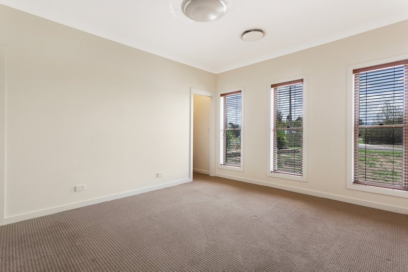 Photo - 3 Garrison Court, Tamworth NSW 2340 - Image 5