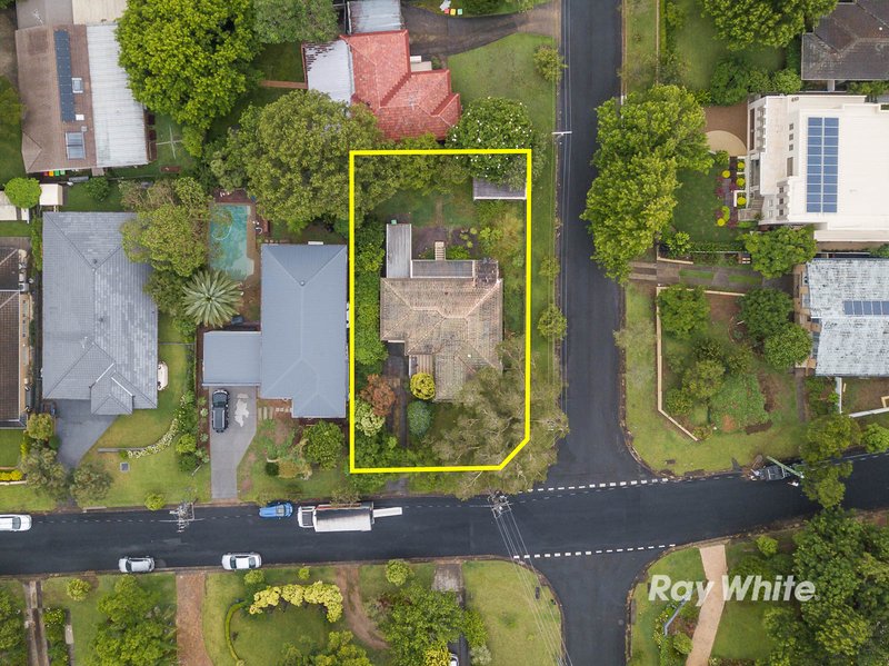 Photo - 3 Gary Street, Castle Hill NSW 2154 - Image 5