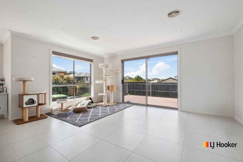 Photo - 3 Gauci Street, Casey ACT 2913 - Image 8