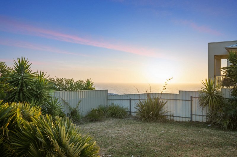 Photo - 3 Gayundah Crescent, O'Sullivan Beach SA 5166 - Image 3