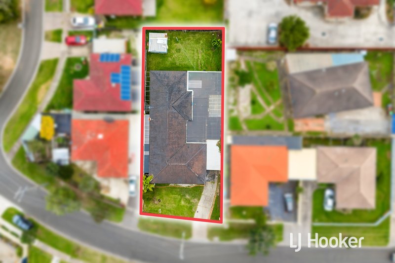 Photo - 3 General Joshua Drive, Hampton Park VIC 3976 - Image 14