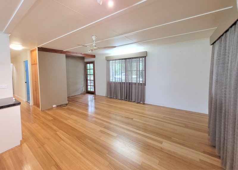 Photo - 3 George Street, Silkwood QLD 4856 - Image 3